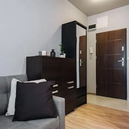 With Balcony - Rzeszowska 4 Street Daire