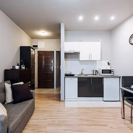 With Balcony - Rzeszowska 4 Street Daire *